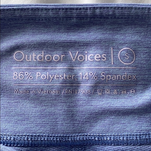 NWT Outdoor Voices 3/4 Warmup Legging Lilac - Picture 4 of 6